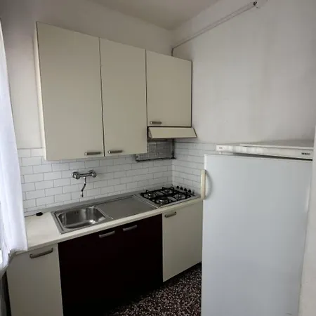 Comfortable Retreat In For Six Guests Apartment Bibione