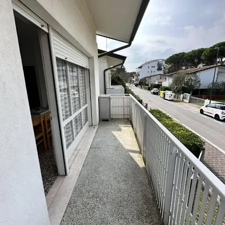 Apartment Comfortable Retreat In For Six Guests Bibione